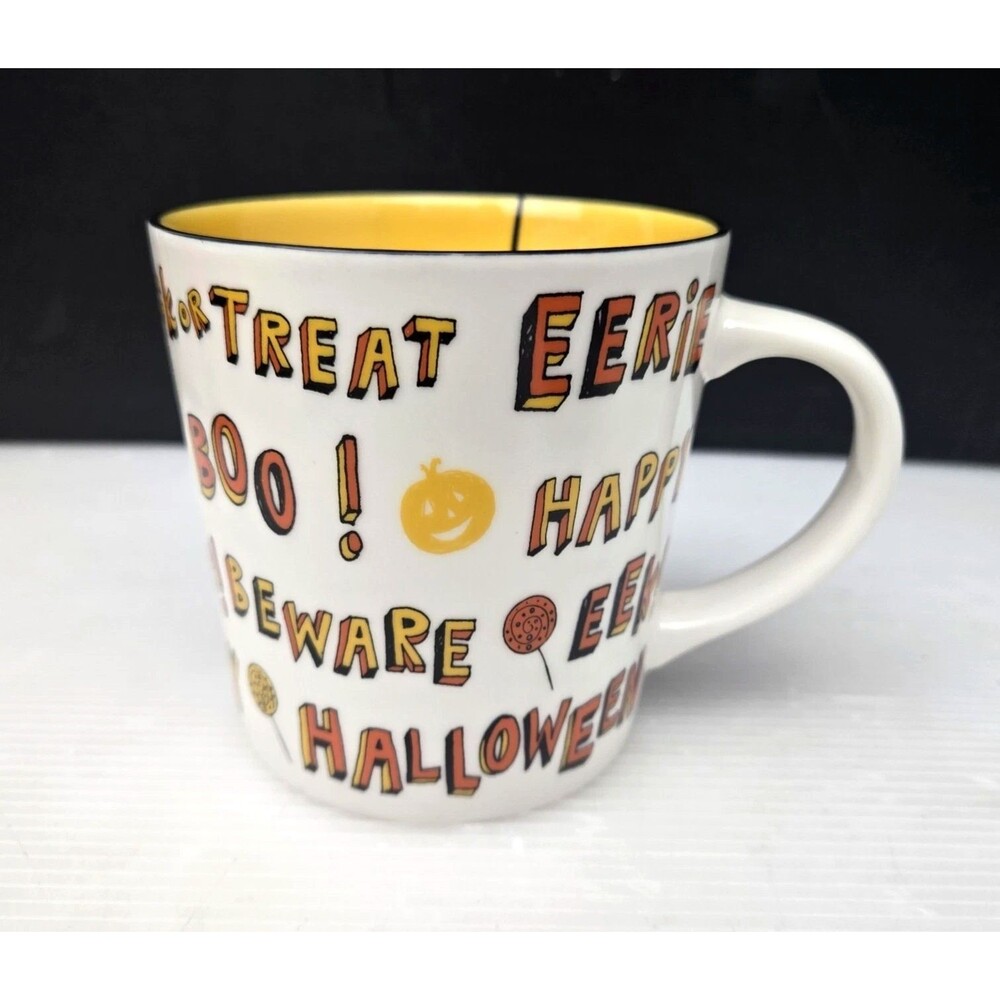2007 Starbucks Halloween Coffee Mug Trick or Treat Boo Spider White Yellow 16 oz